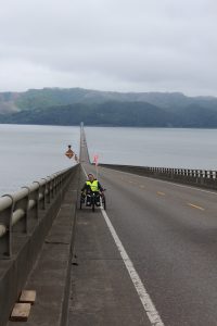 Pont qui fait la transition entre l'Etat de Washington et l'Oregon (environ 4,8 kms grandiose ...!)